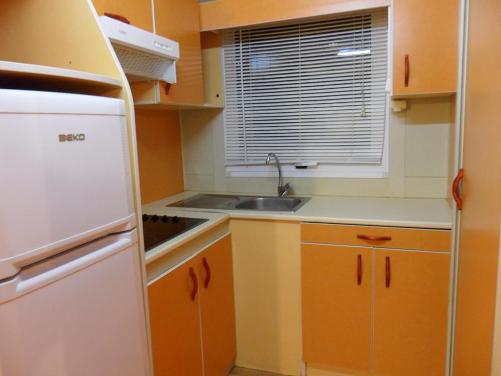 Montsant Park Camping & Bungalow Ulldemolins Ngoại thất bức ảnh